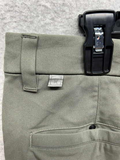 Lululemon Commission Short Relaxed Warpstreme 11" Size 34 Dark Olive